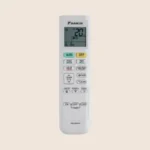 05-packshot-remote-control-3-4-front--1-